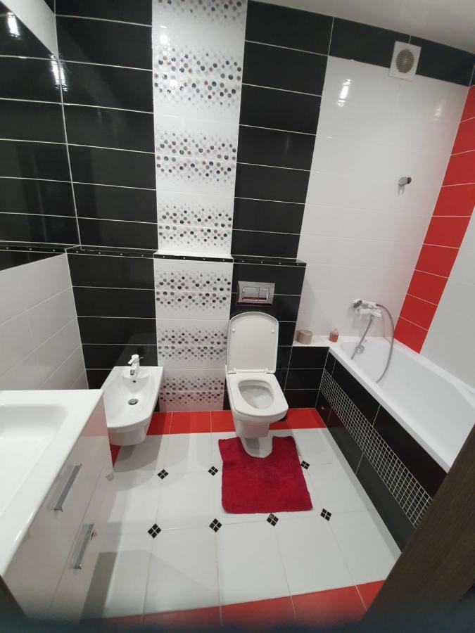 Вулиця Дмитра Іващенка Апартаменти Lutsk Luaran gambar